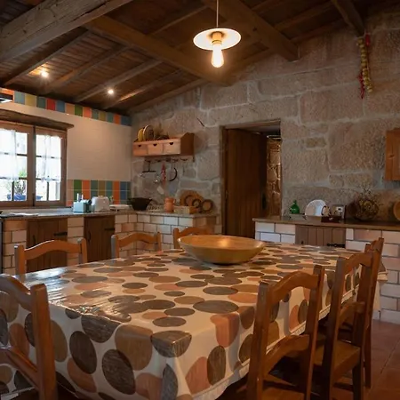 Quinta Do Serrado Dom wakacyjny Carvalhais (Viseu)